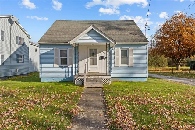$319,000 | 33 Walnut Street, St. Albans, VT 05478