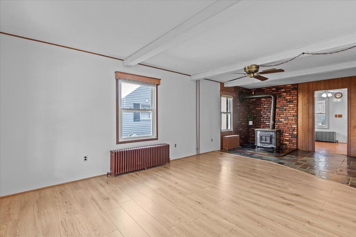 33 Walnut Street St. Albans, VT 05478 - Photo 16 of 38