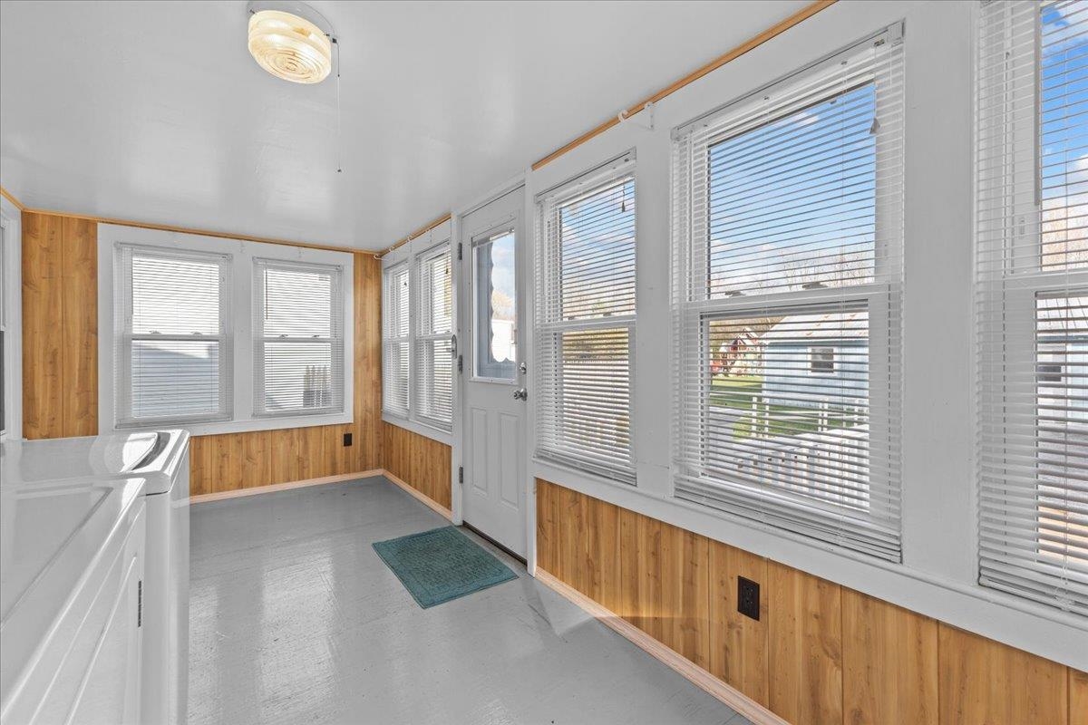 33 Walnut Street St. Albans, VT 05478 - Photo 30 of 38