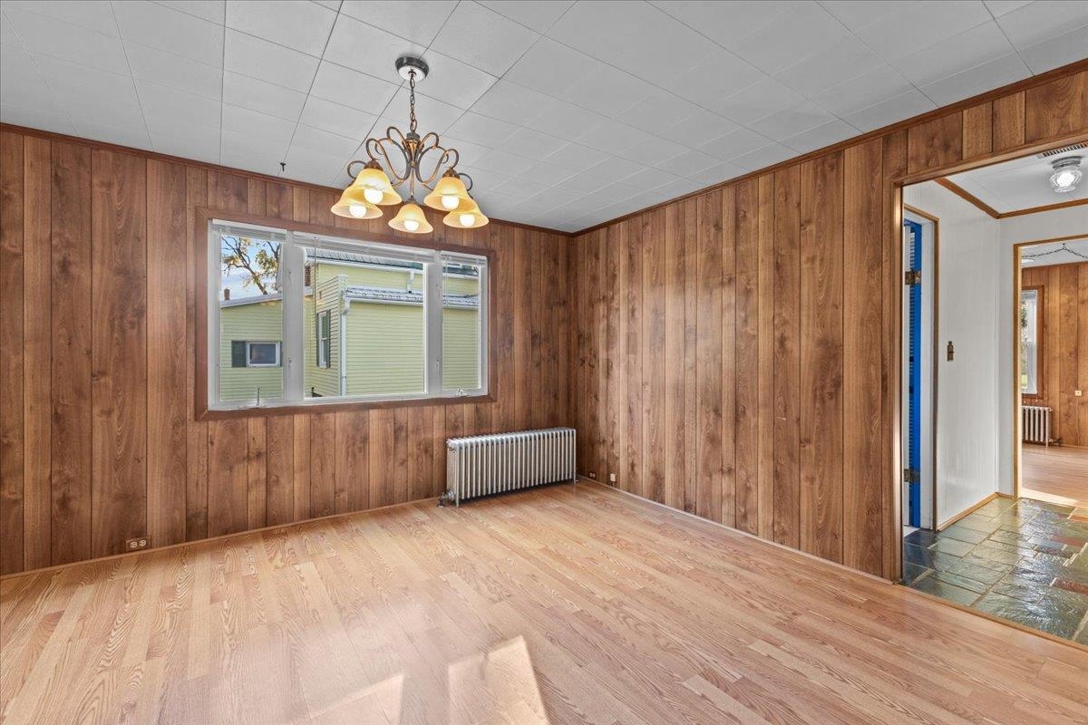 33 Walnut Street St. Albans, VT 05478 - Photo 10 of 38