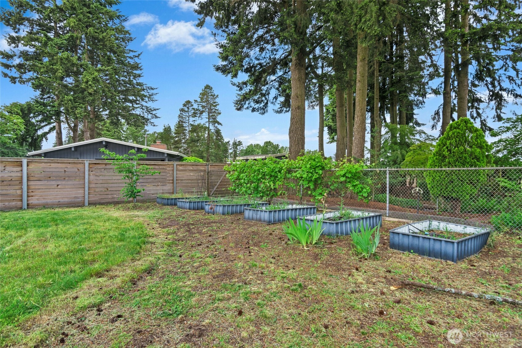 4612 View Drive Everett, WA 98203 - Photo 24 of 34