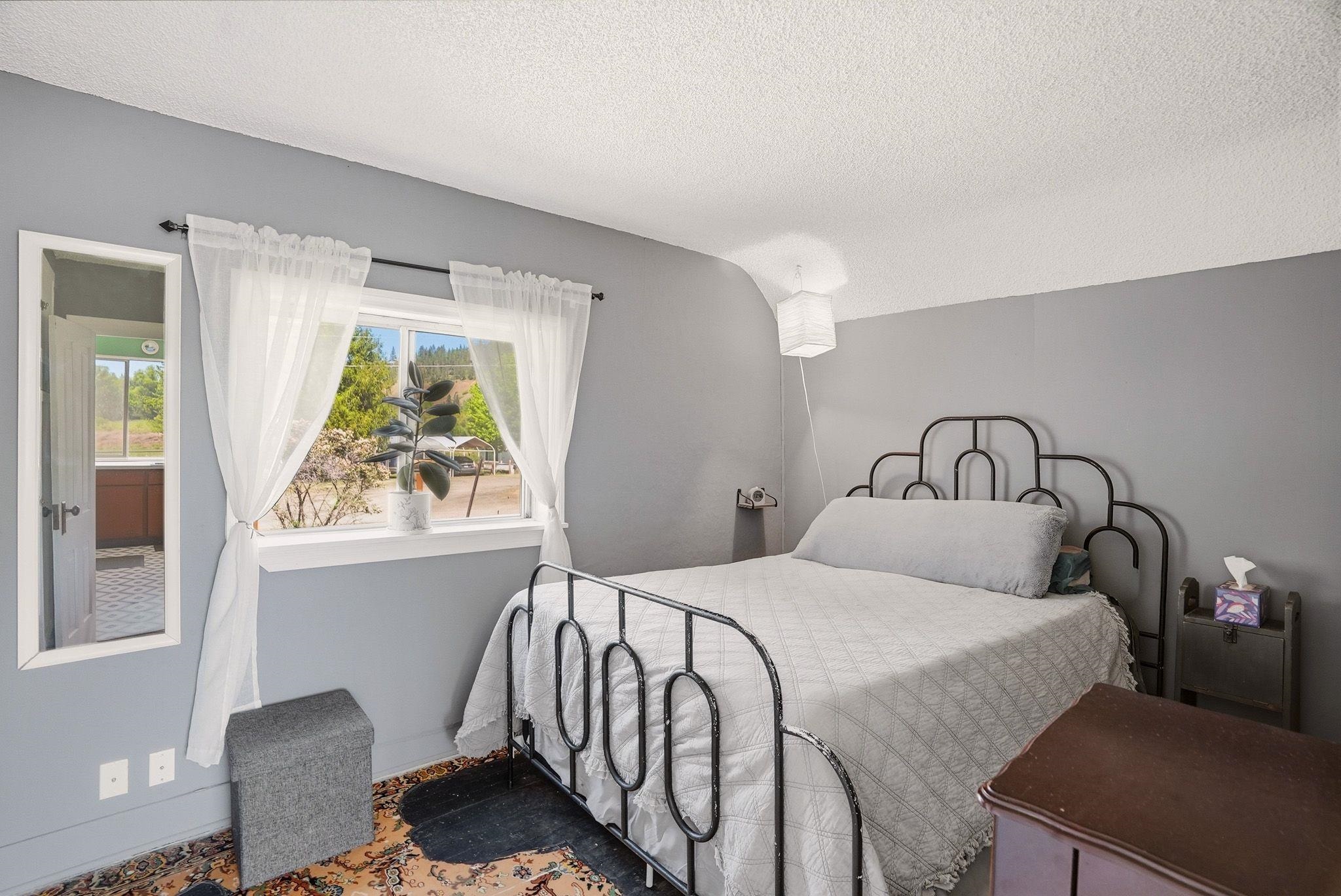 2907 South Oak Street Spokane, WA 99224 - Photo 15 of 47