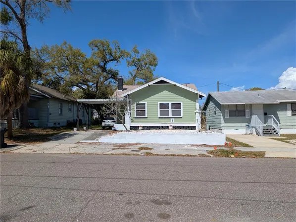 $2,850 | 771 14th Avenue South, St. Petersburg, FL 33701