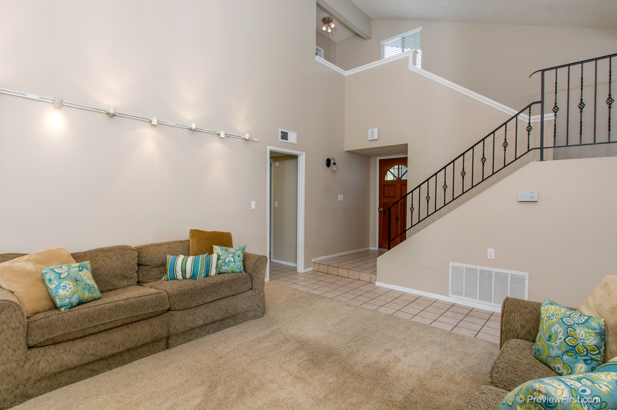 8620 Cordial Road El Cajon, CA 92021 - Photo 9 of 25 Gallery Image 9