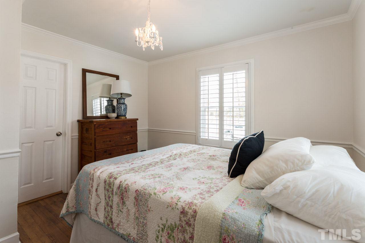 1833 Watkins Street Raleigh, NC 27604 - Photo 11 of 16