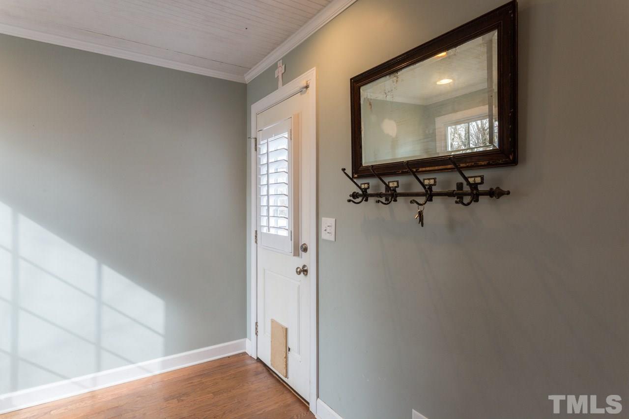 1833 Watkins Street Raleigh, NC 27604 - Photo 5 of 16