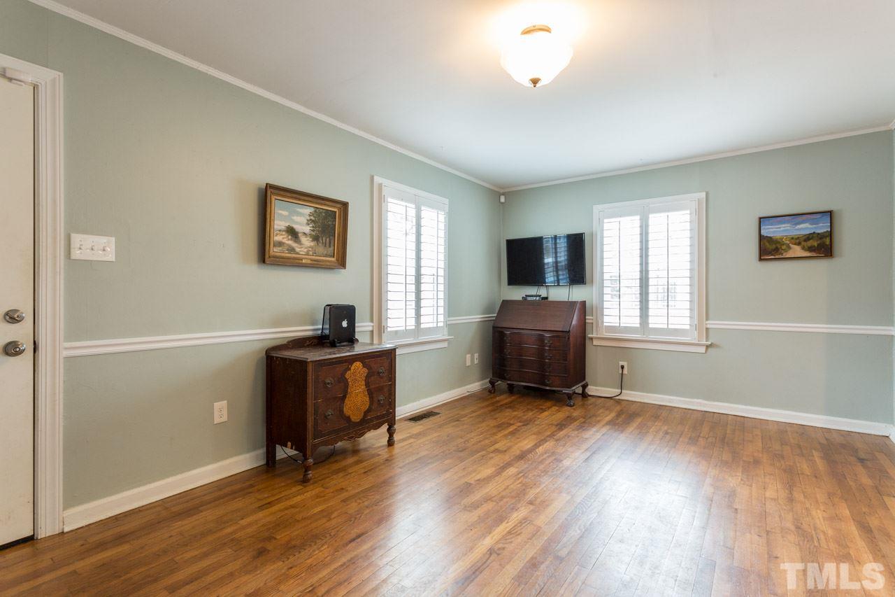 1833 Watkins Street Raleigh, NC 27604 - Photo 8 of 16
