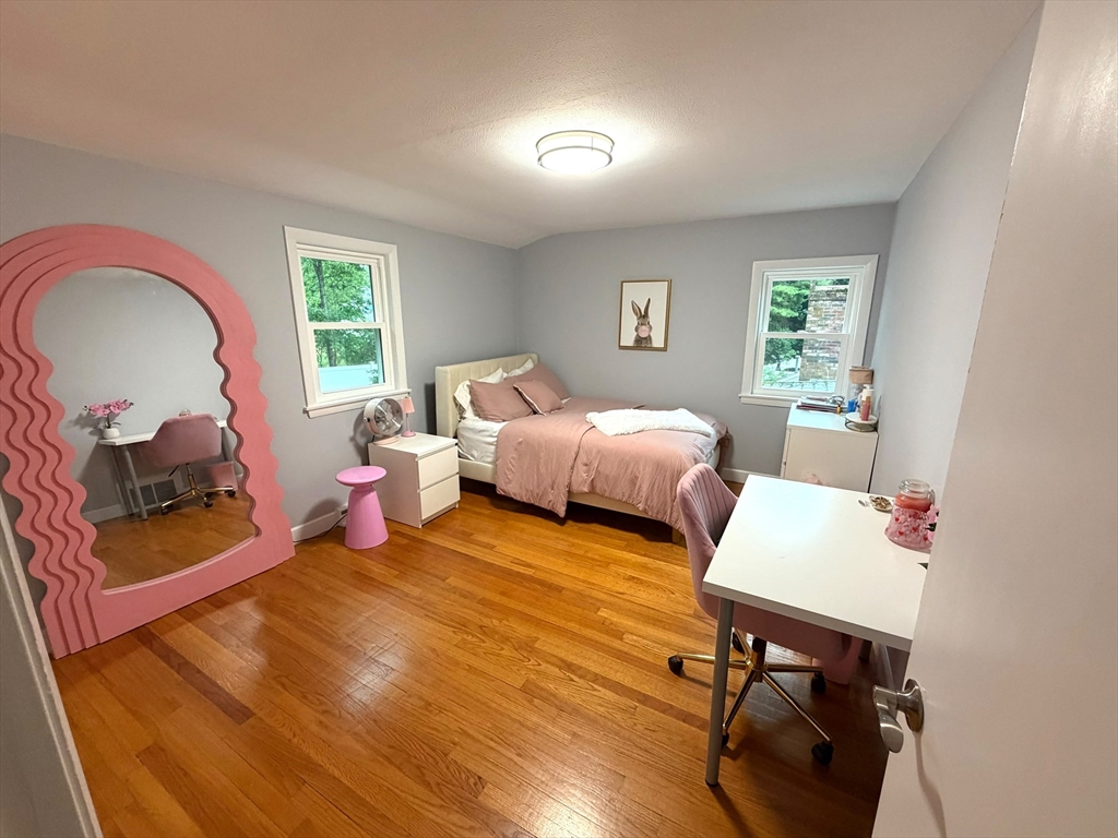 40 Neal Street Walpole, MA 02081 - Photo 29 of 42