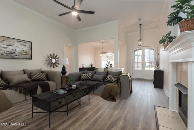 $2,495 | 2864 Summer Oaks Place, Southaven, MS 38672