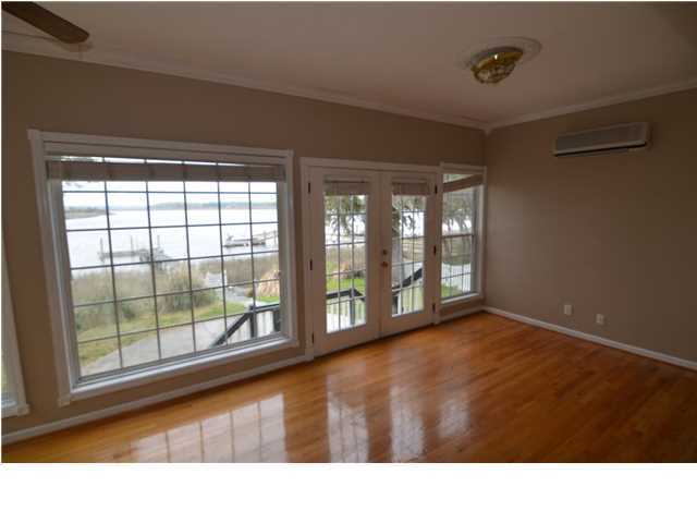4830 Lambs Road Charleston, SC 29418 - Photo 14 of 29 Sunroom aka Living Room