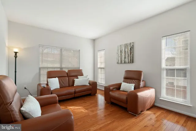 $814,900 | 2869 Powell Drive, Woodbridge, VA 22191