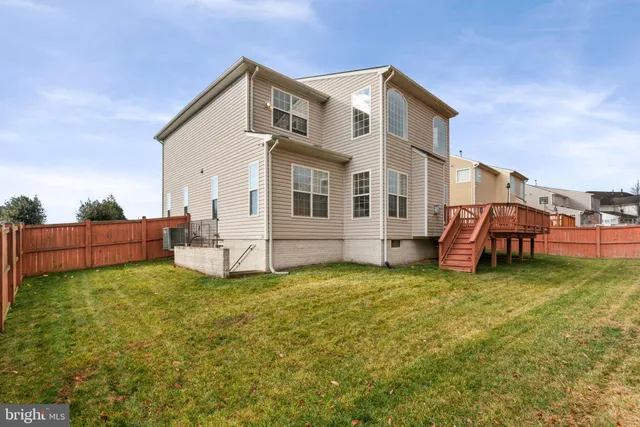 $814,900 | 2869 Powell Drive, Woodbridge, VA 22191