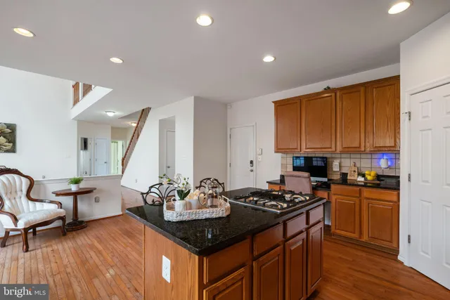 $814,900 | 2869 Powell Drive, Woodbridge, VA 22191