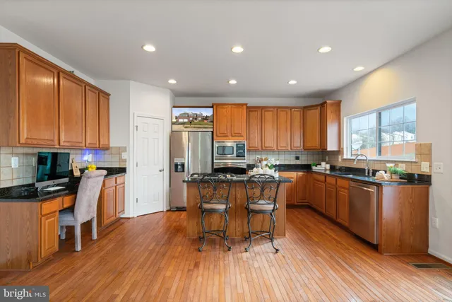 $814,900 | 2869 Powell Drive, Woodbridge, VA 22191