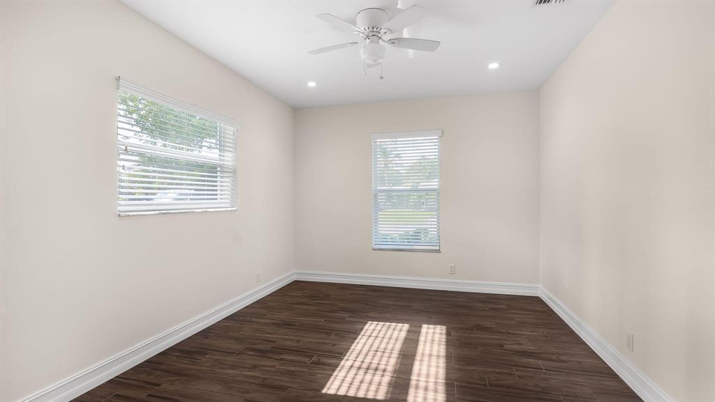 1041 Southwest 4th Street Boca Raton, FL 33486 - Photo 15 of 26 GetMedia (11)