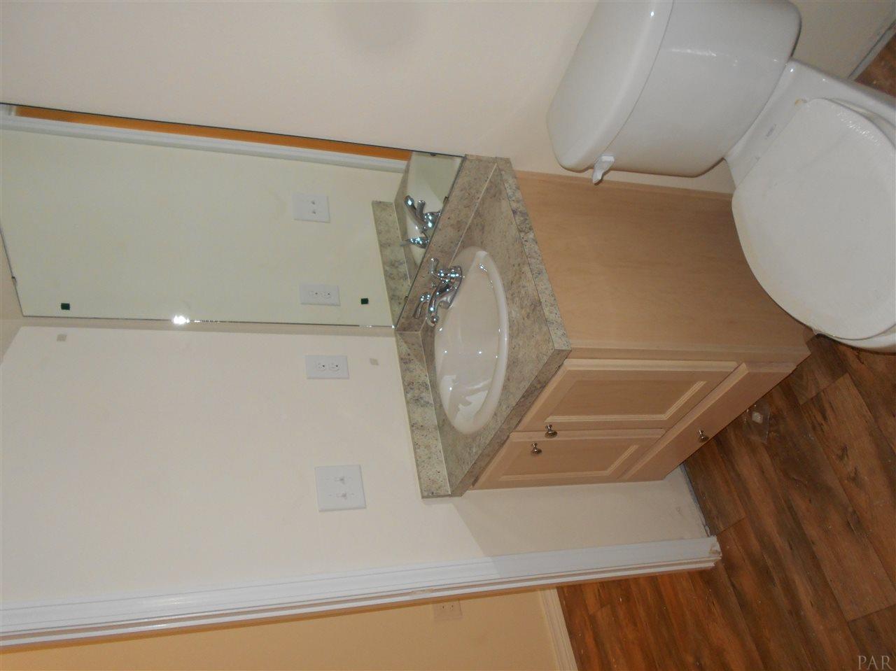 5684 Meadow Road Milton, FL 32583 - Photo 8 of 9 Gallery Image 8