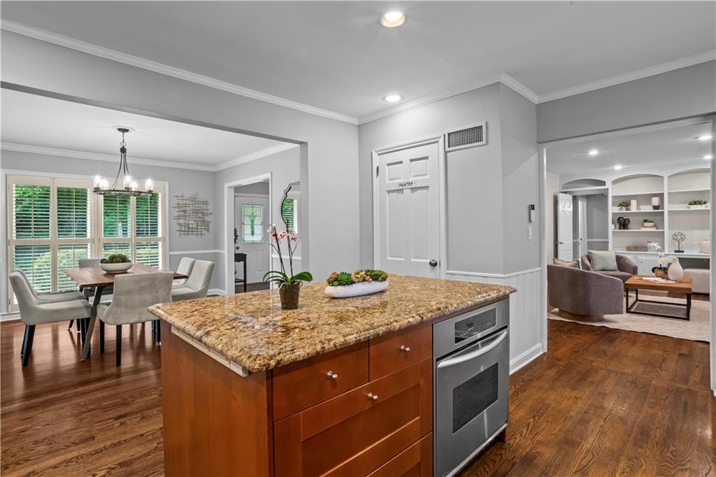 5618 Sherrell Drive Atlanta, GA 30342 - Photo 14 of 37