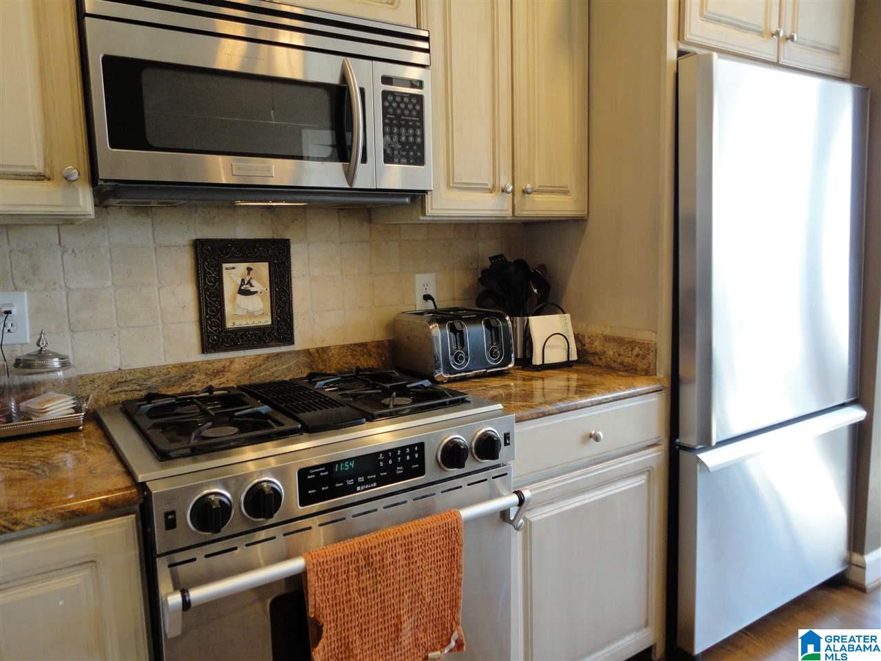 4587 South Shades Crest Road Helena, AL 35022 - Photo 18 of 39