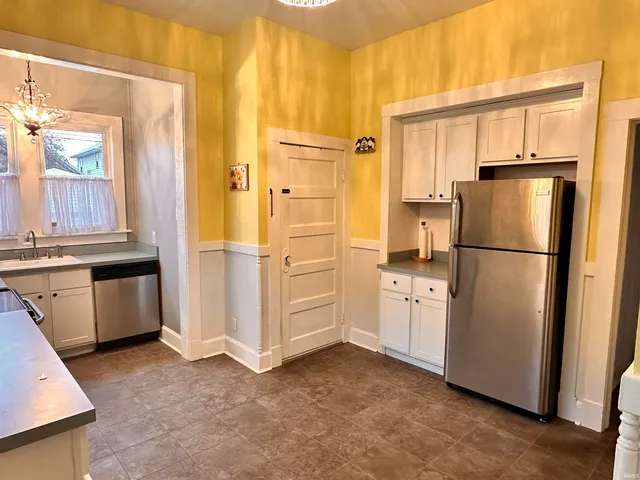 $159,000 | 868 Bellemeade Avenue, Evansville, IN 47713