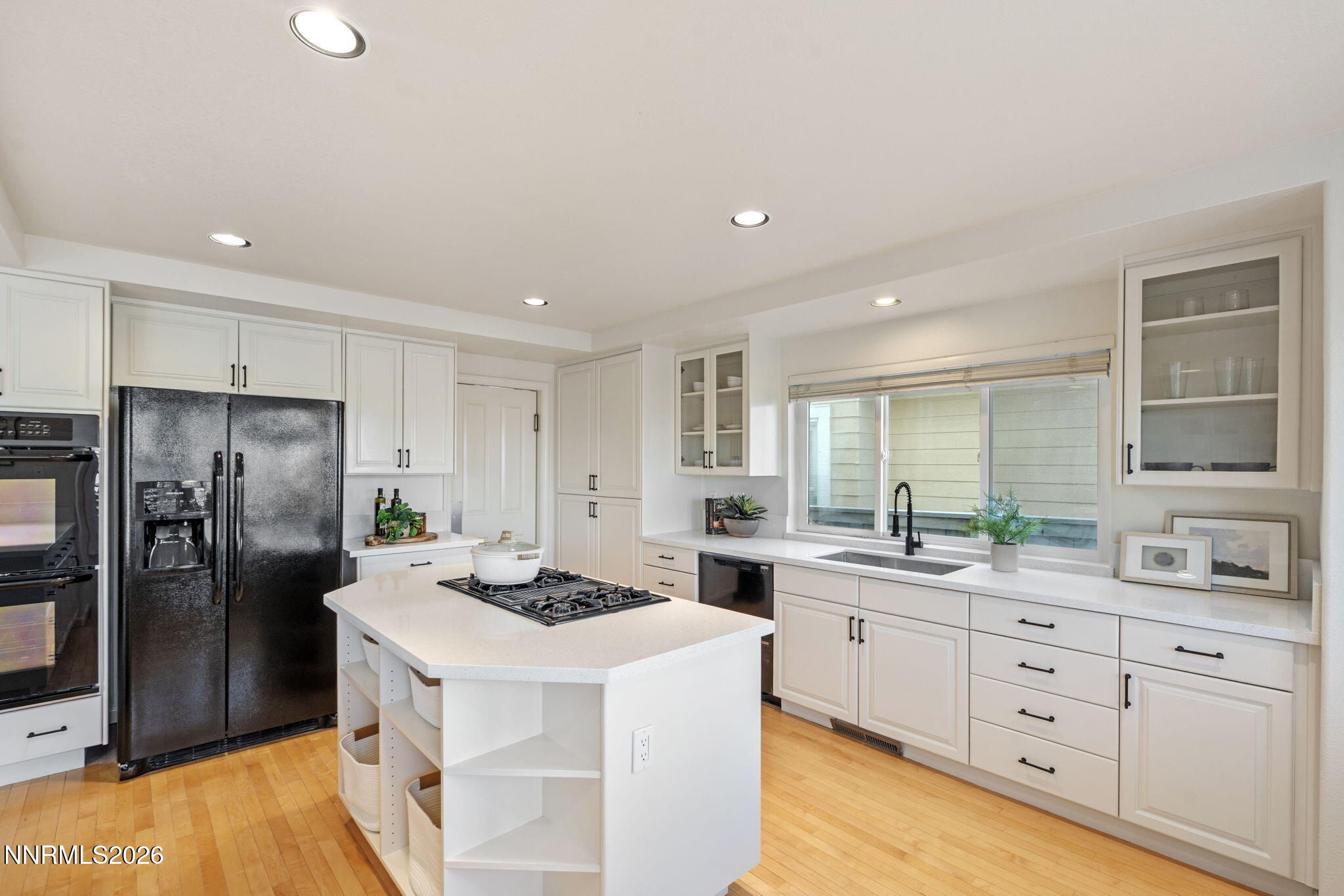 6186 Squires Lane Reno, NV 89519 - Photo 13 of 57 20-web-or-mls-DSC01096