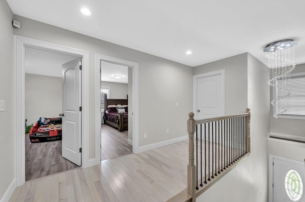 46 Mount Vernon Road Chicopee, MA 01013 - Photo 16 of 32 Gallery Image 16