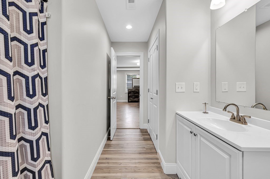 46 Mount Vernon Road Chicopee, MA 01013 - Photo 23 of 32 Gallery Image 23