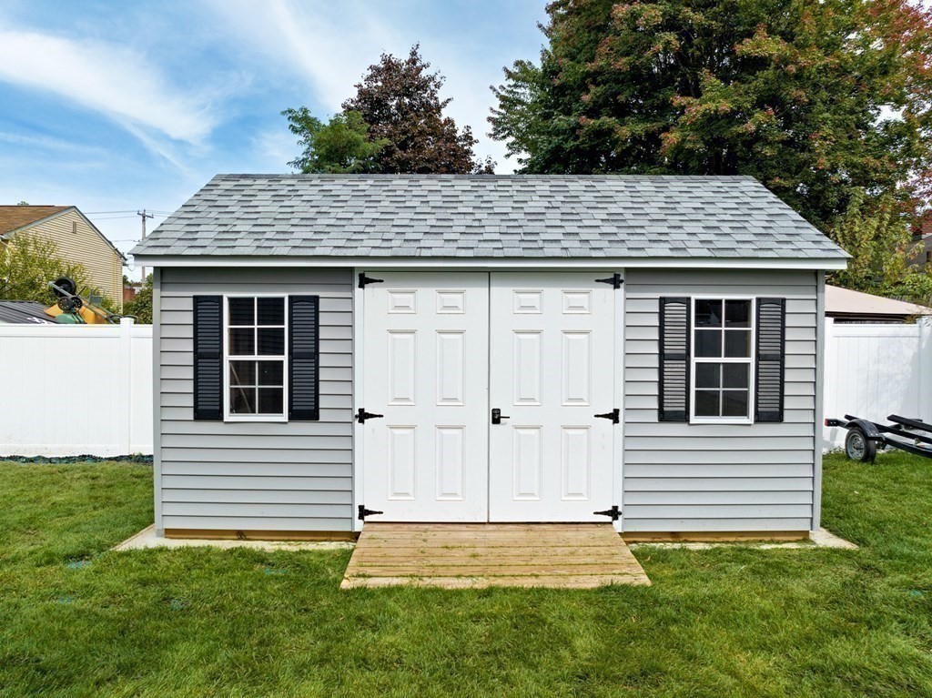 46 Mount Vernon Road Chicopee, MA 01013 - Photo 27 of 32 Gallery Image 27