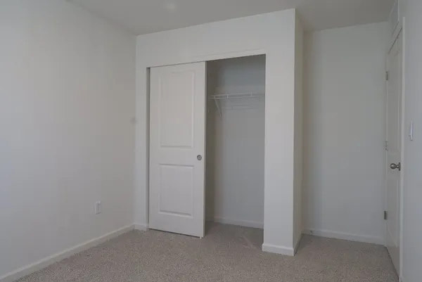 $2,450 | 6561 Sassafras Way, Unit E, Wonder Lake, IL 60097