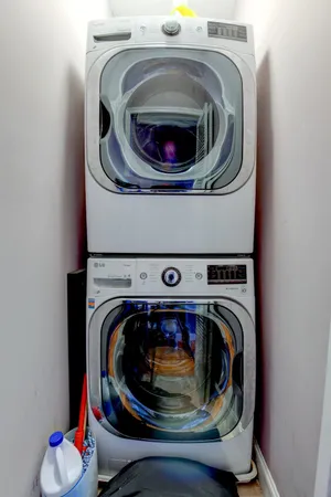 $2,500 | 572 Liberty Avenue, Unit 2, Jersey City, NJ 07307