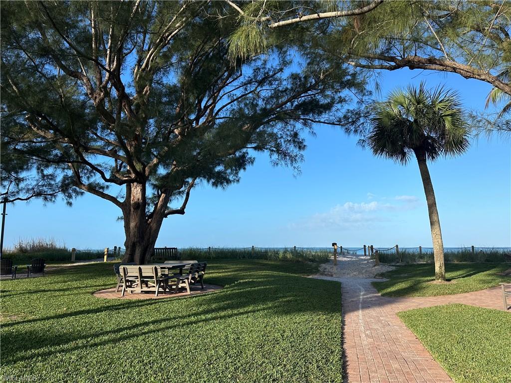 809 Wedge Drive Naples, FL 34103 - Photo 31 of 32 Moorings Private Beach