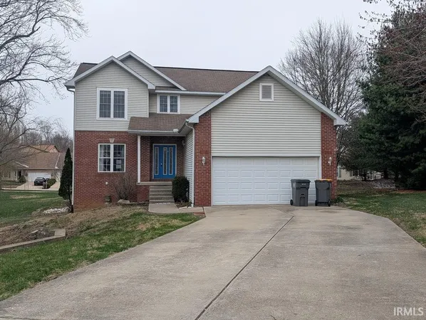 $330,000 | 2612 South Isabel Court, Bloomington, IN 47403