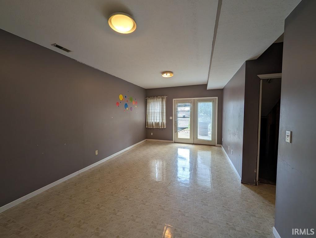 2612 South Isabel Court Bloomington, IN 47403 - Photo 17 of 23