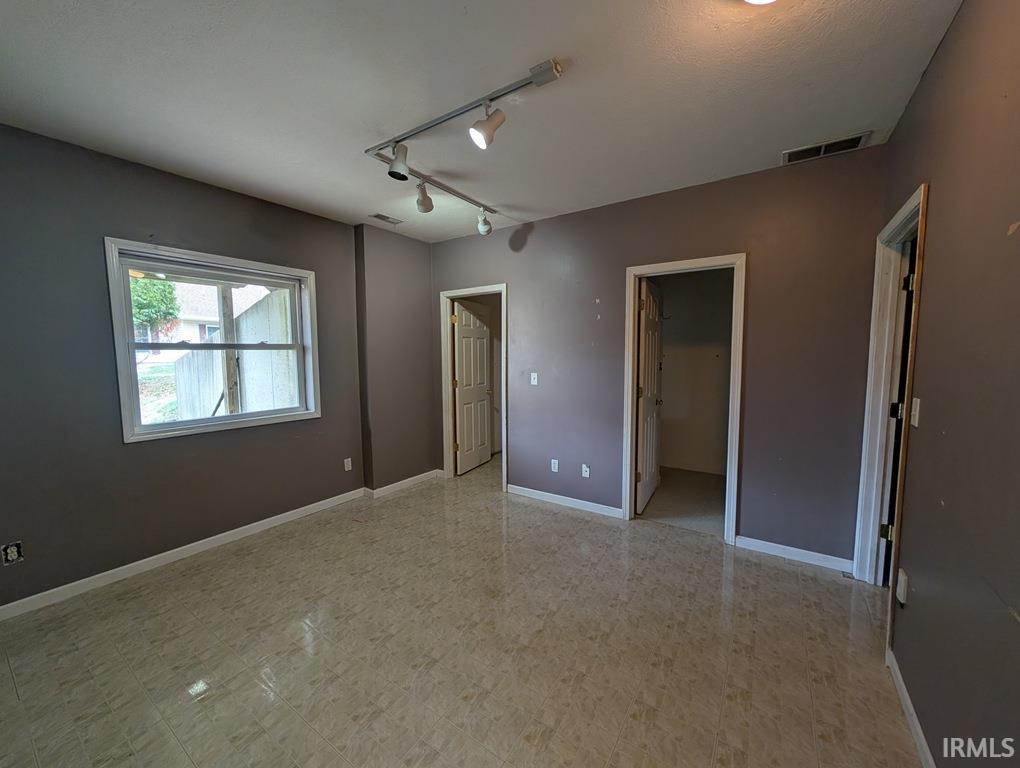 2612 South Isabel Court Bloomington, IN 47403 - Photo 18 of 23