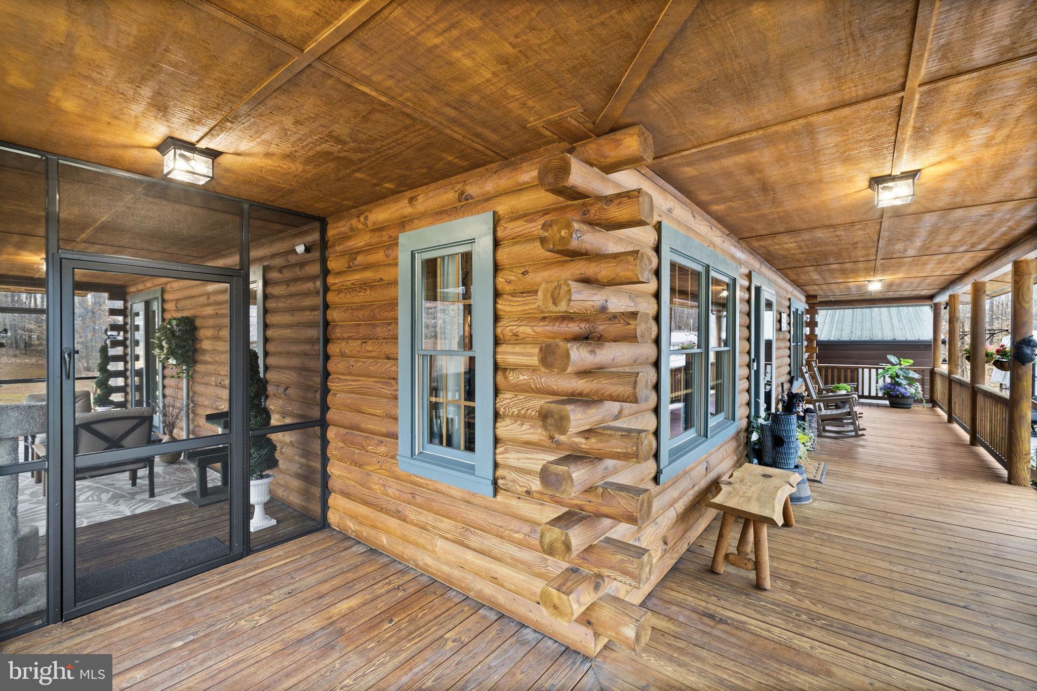 17 Fox Run Bumpass, VA 23024 - Photo 4 of 47 a view of a porch with seating space