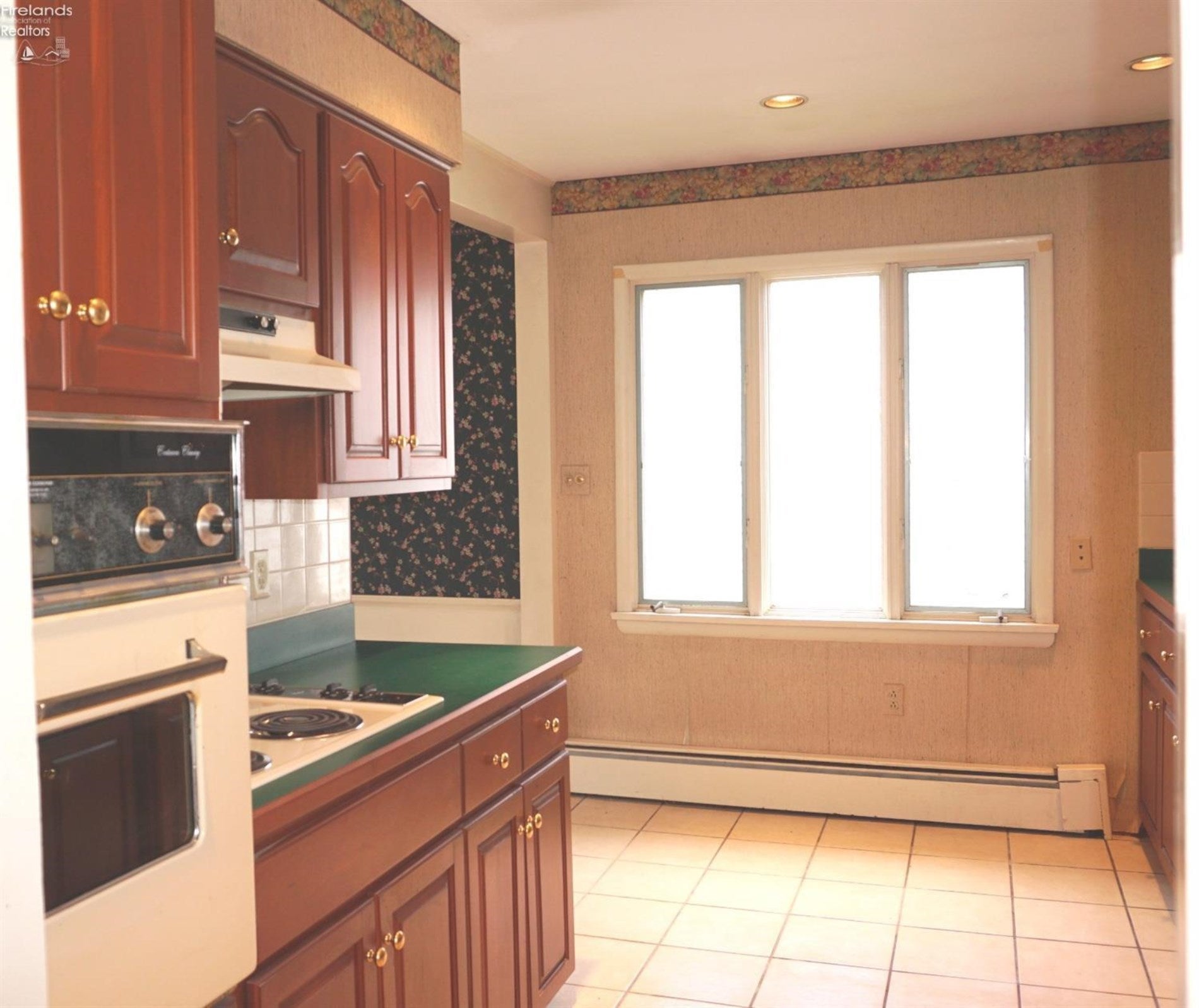 1213 Riverside Drive Huron, OH 44839 - Photo 7 of 55 Gallery Image 7