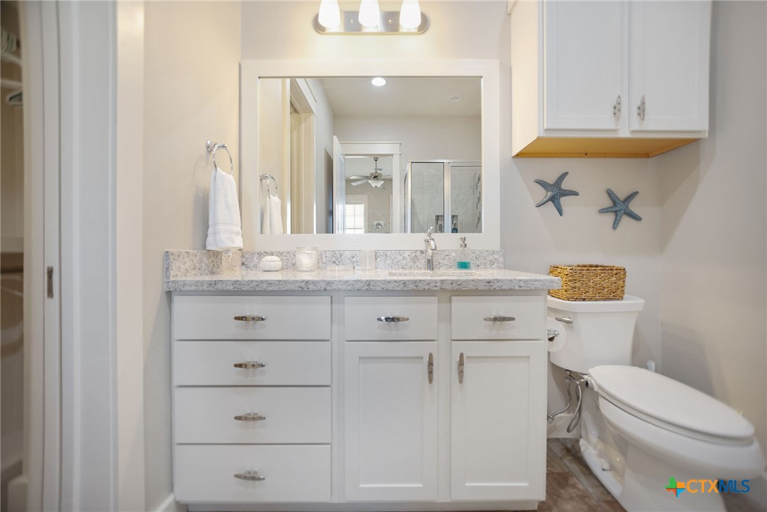 507 South 7th Street Port O'Connor, TX 77982 - Photo 39 of 44