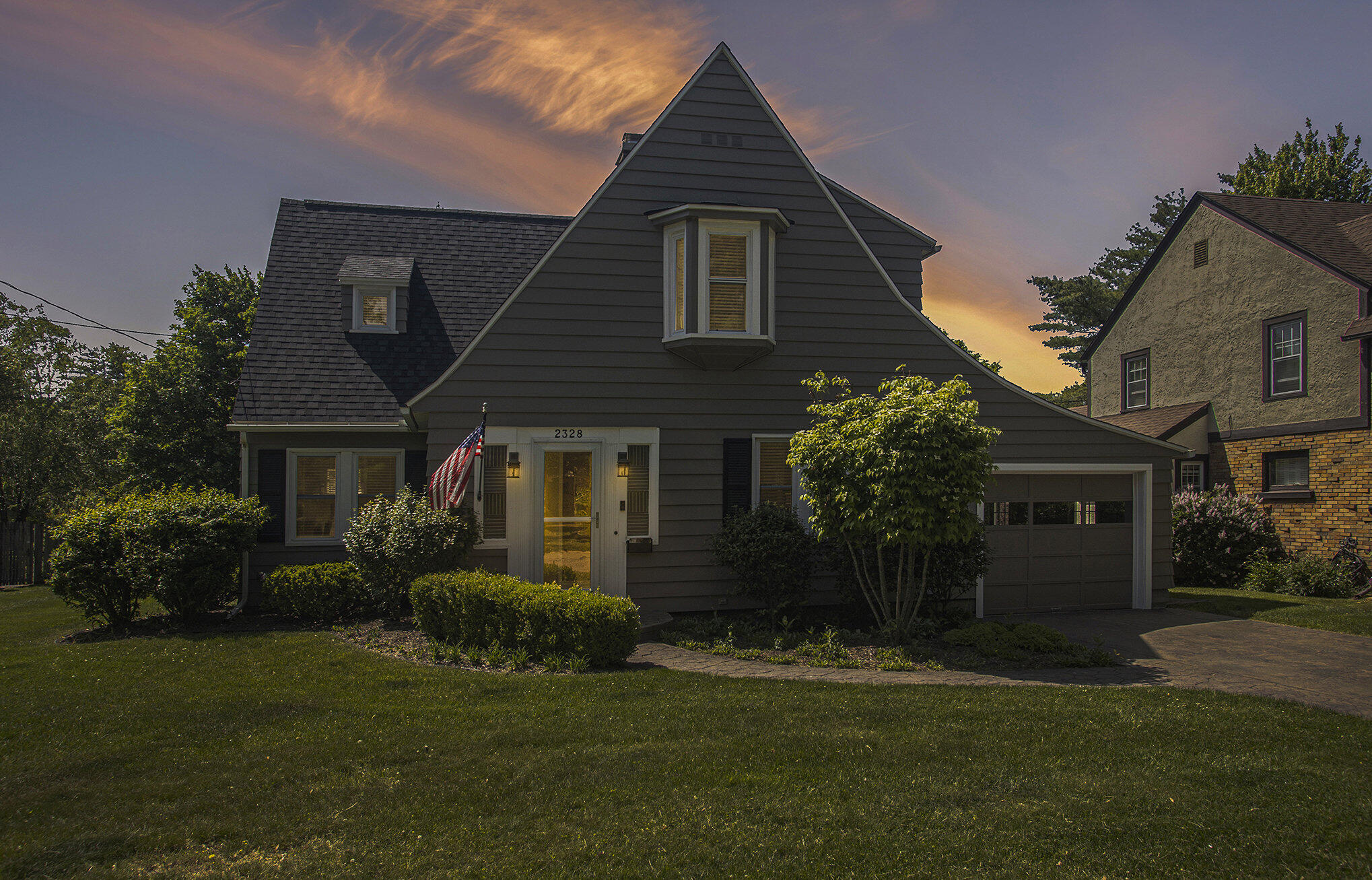 2328 Tipperary Road Kalamazoo, MI 49008 - Photo 25 of 25 001_eosr0131-twilight