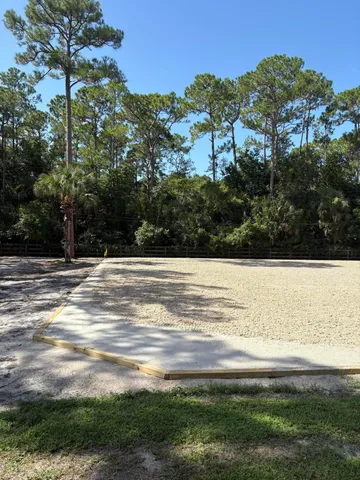 $750 | 1835 Stallion Drive, Unit STALLS, Loxahatchee, FL 33470