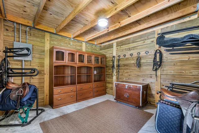 $750 | 1835 Stallion Drive, Unit STALLS, Loxahatchee, FL 33470