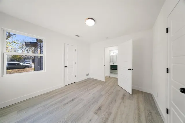 $269,999 | 1817 Newton Street, Arlington, TX 76010