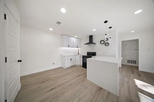 $269,999 | 1817 Newton Street, Arlington, TX 76010