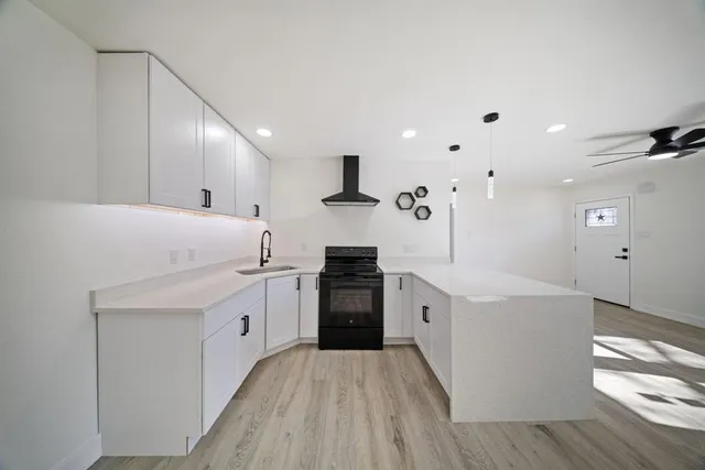 $269,999 | 1817 Newton Street, Arlington, TX 76010