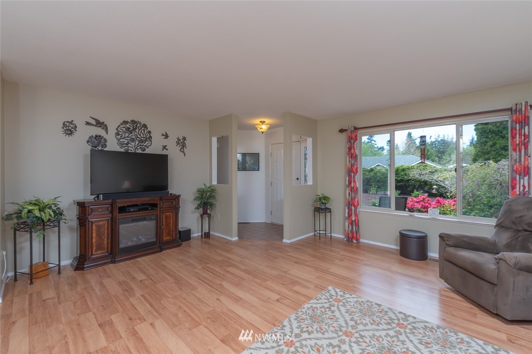 8238 Snohomish Road Blaine, WA 98230 - Photo 11 of 24 Gallery Image 11