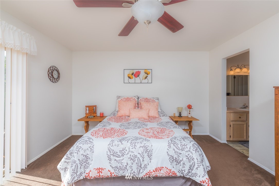 8238 Snohomish Road Blaine, WA 98230 - Photo 13 of 24 Gallery Image 13