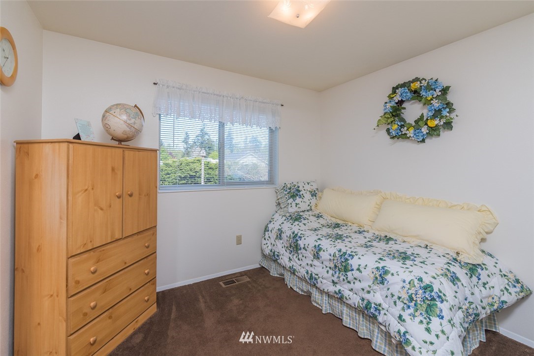 8238 Snohomish Road Blaine, WA 98230 - Photo 18 of 24 Gallery Image 18