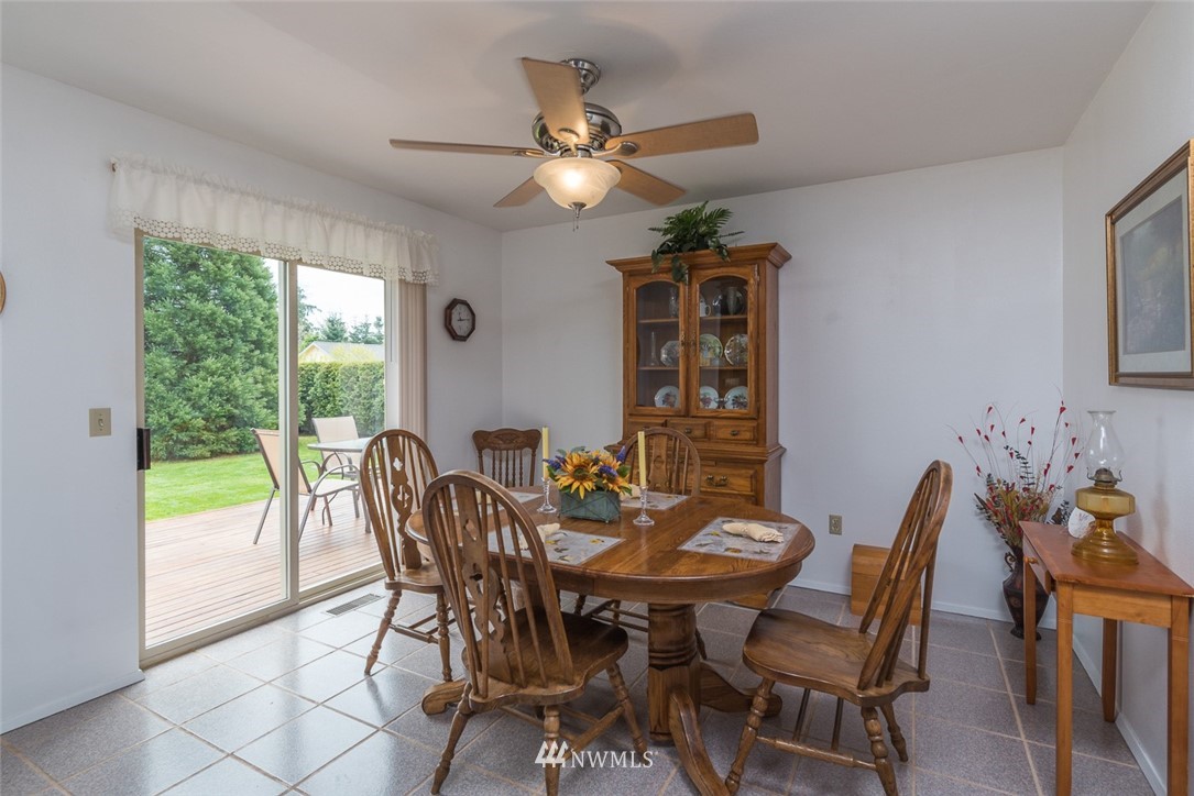 8238 Snohomish Road Blaine, WA 98230 - Photo 7 of 24 Gallery Image 7