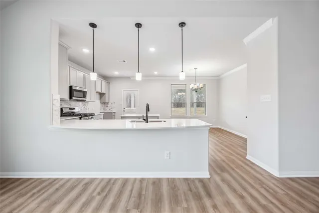 $429,996 | 520 Barton Place Drive, Cleveland, TX 77327