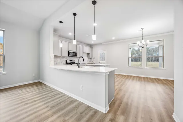 $429,996 | 520 Barton Place Drive, Cleveland, TX 77327