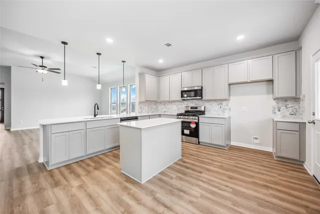 $429,996 | 520 Barton Place Drive, Cleveland, TX 77327