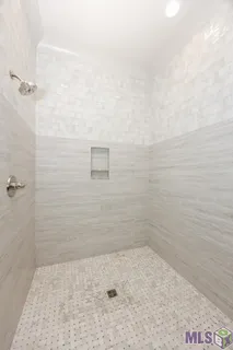 $769,900 | 13751 Sweet Cherry Drive, Baton Rouge, LA 70810